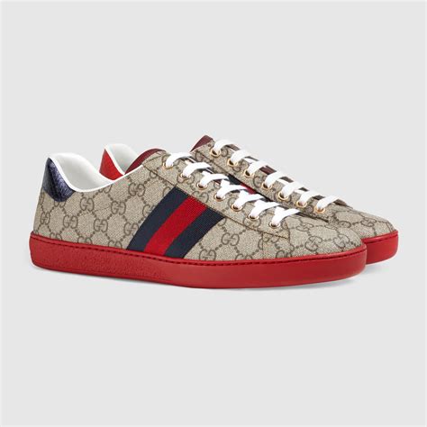 gucci low top shoes men's|farfetch gucci low top.